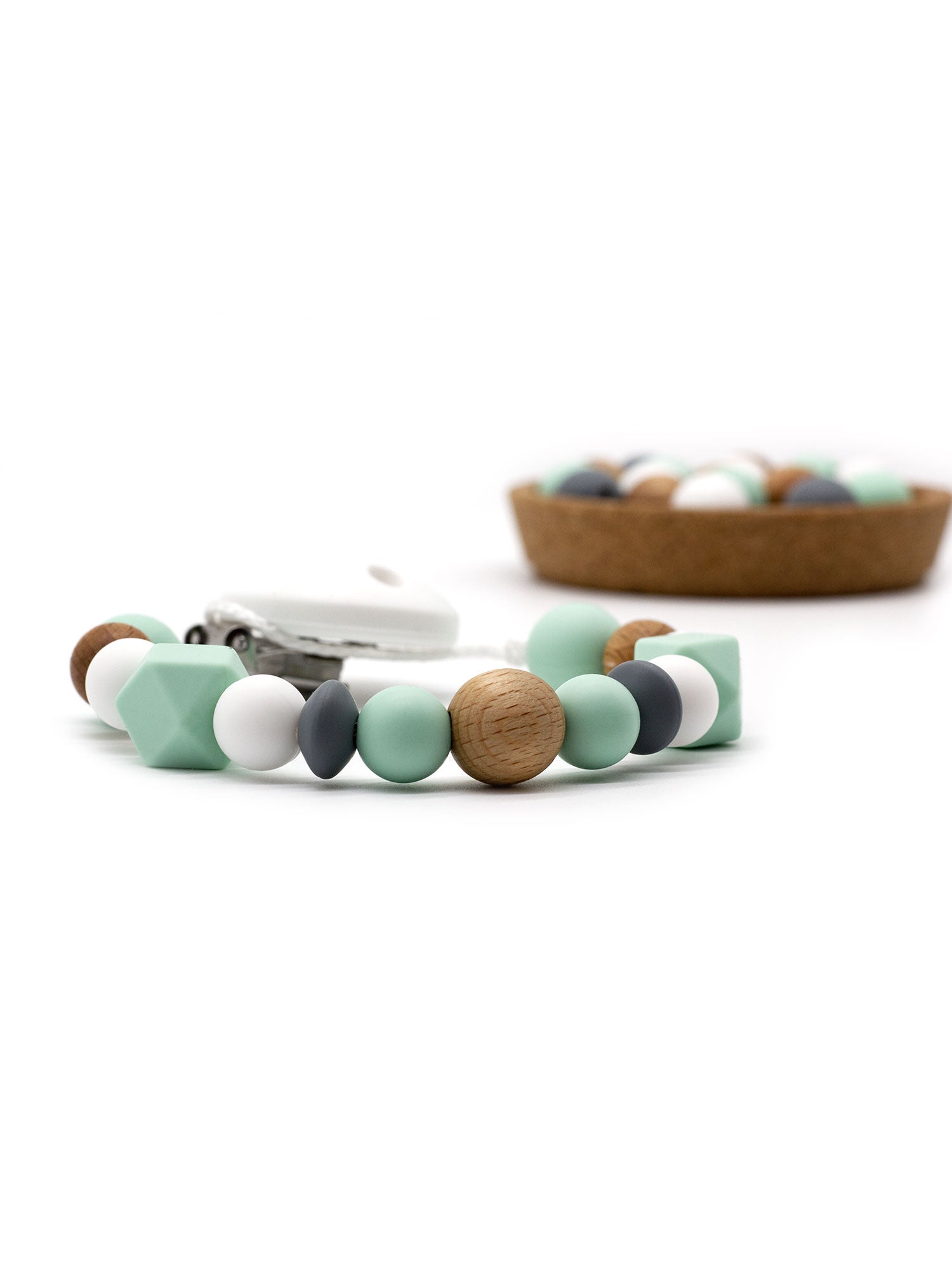 Pacifier chain || NaLu mint