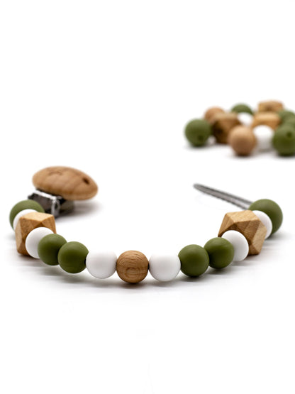 Pacifier chain || Simply Green